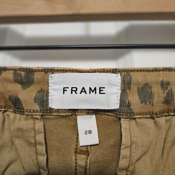 Frame Revolve Cheetah Cargo Skinny Pants - Picture 7 of 8